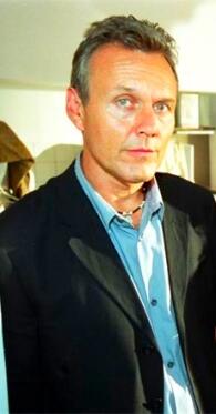 Giles · Darsteller