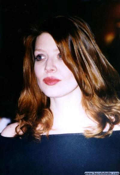 Tara · Darsteller