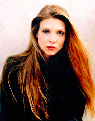 Tara · Darsteller