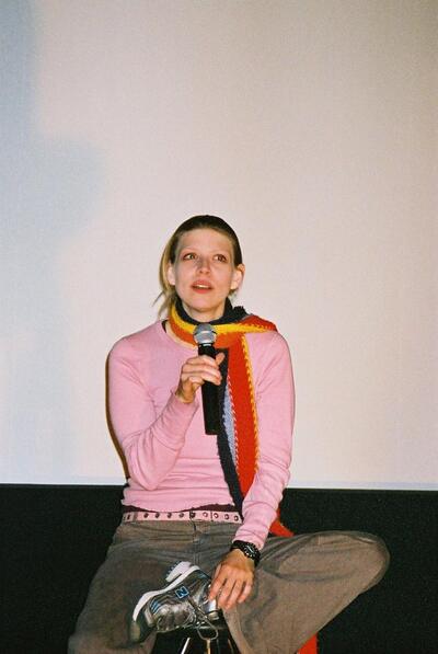 Tara · Darsteller