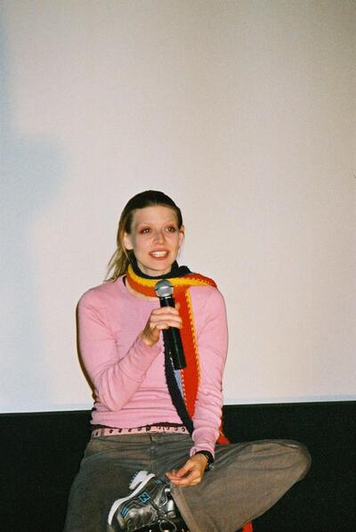 Tara · Darsteller